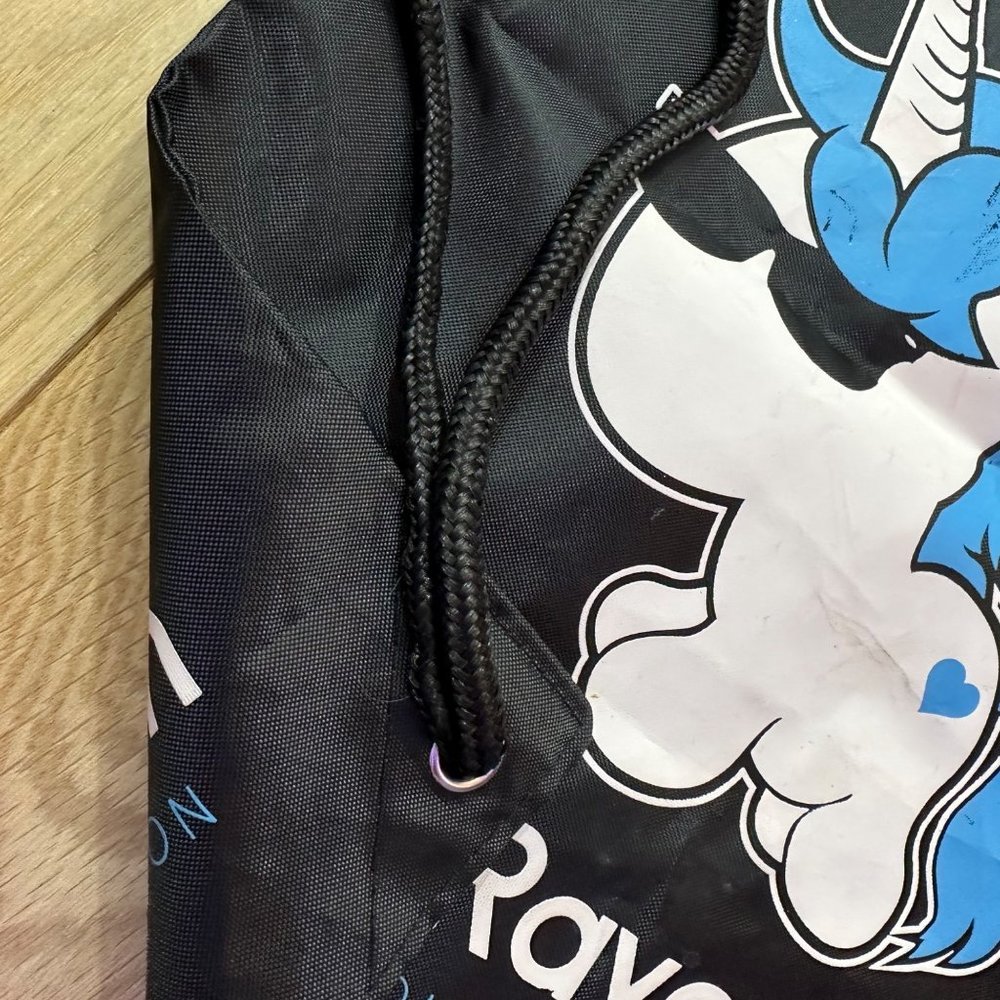 Iheartraves.Com Unicorn Drawstring Bag - image 3